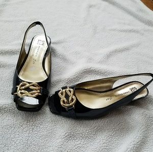 Ann Klein Flex fit open toes
